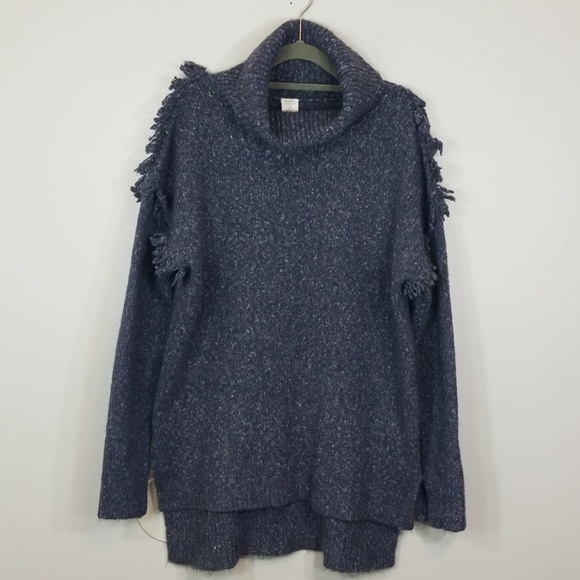 Sun&Shadow Turtleneck Assymetrical Gray Sweater - Picture 2 of 7